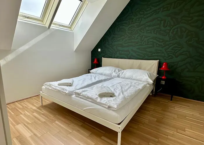 Coho Apartahotel Viena